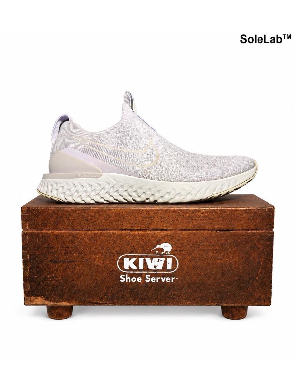 Nike Epic Phantom React Flyknit “Lavender Mist” women’s sneakers in size 8.5.